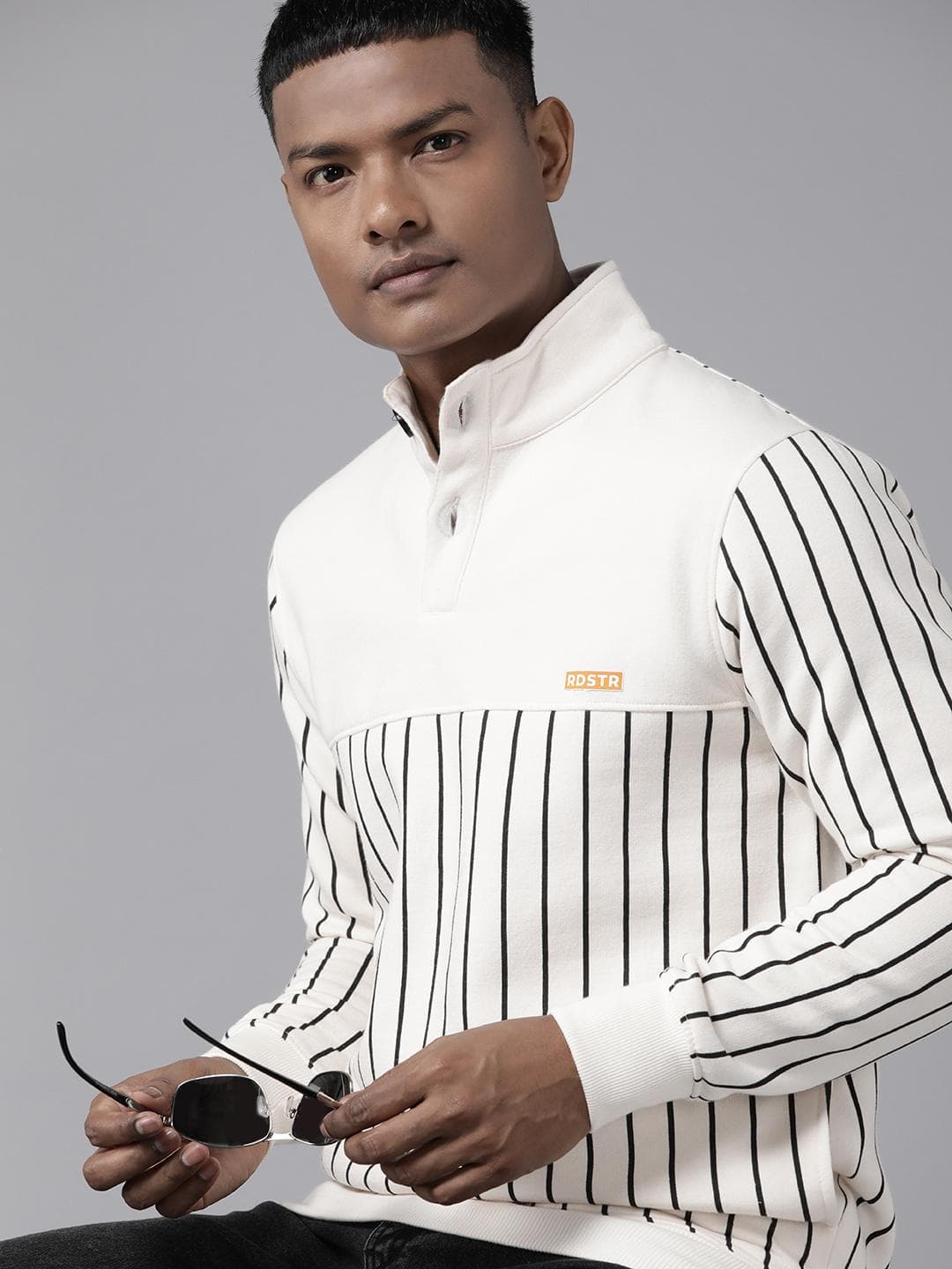 Roadster Men Striped Sweatshirt