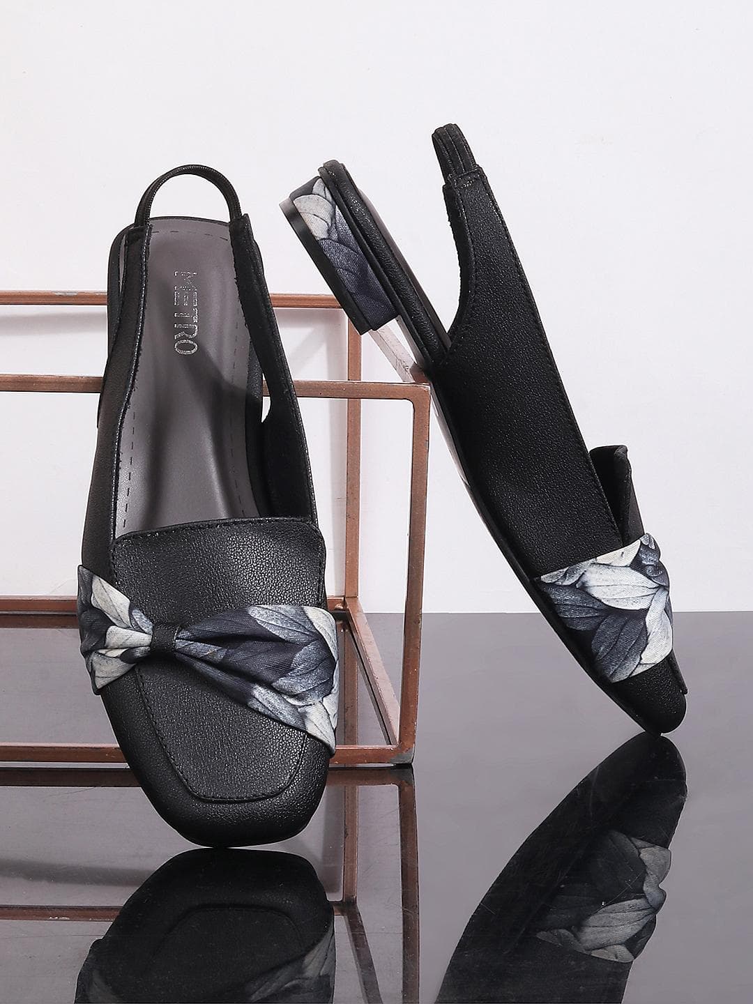 Metro Women Square Toe Heels