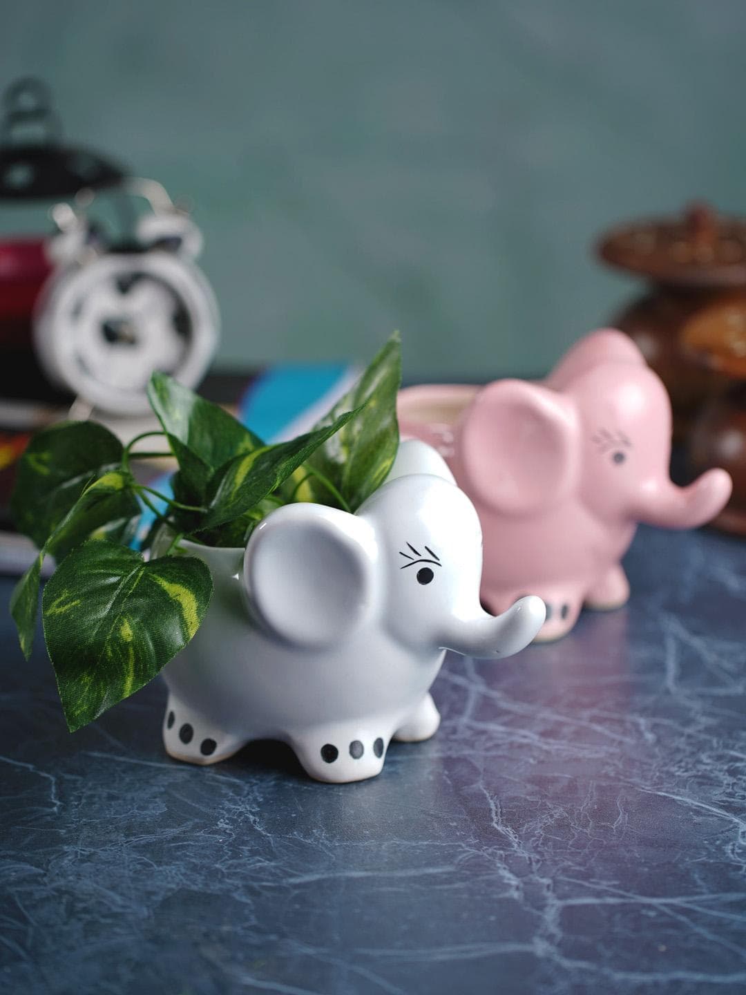 CDI 2-Pcs Pink & White Textured Elephant Shaped Ceramic Planters