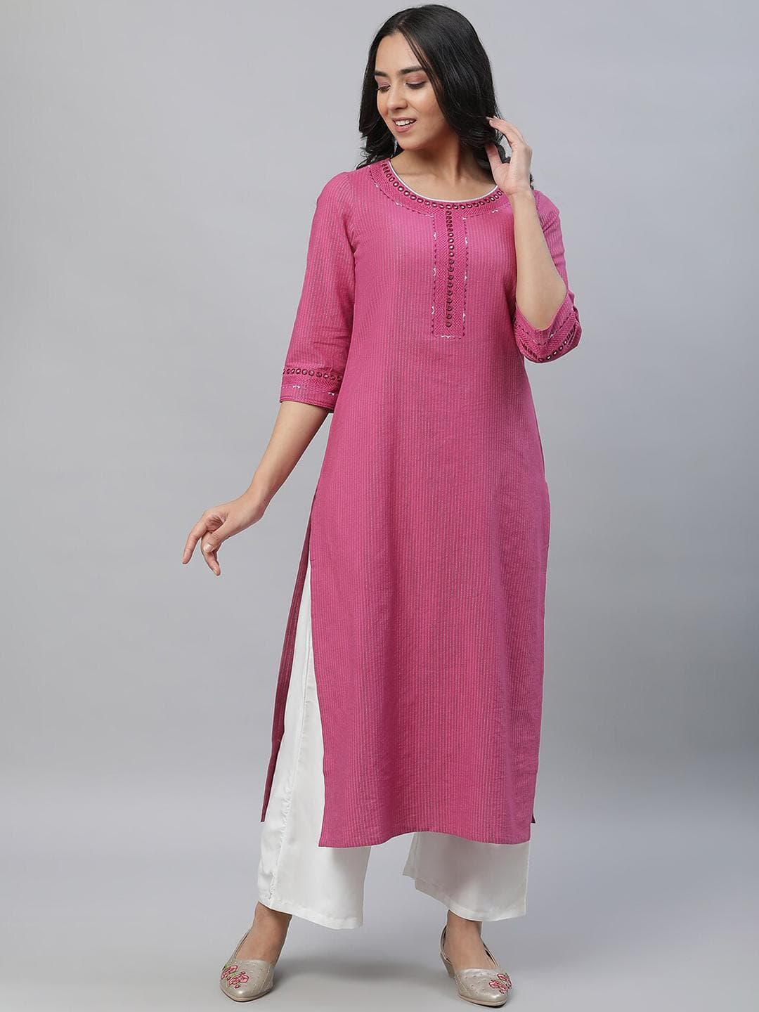 AURELIA Round Neck Regular Kurta