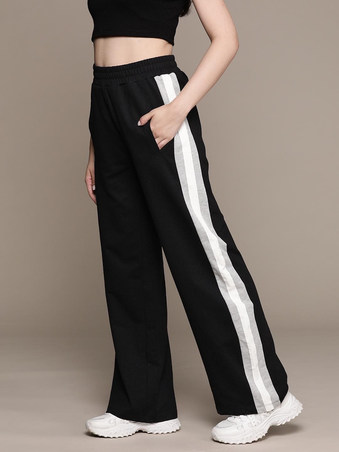 The Roadster Lifestyle Co. RE/LAX Women Monochrome Side Striped Wide Leg Track Pants