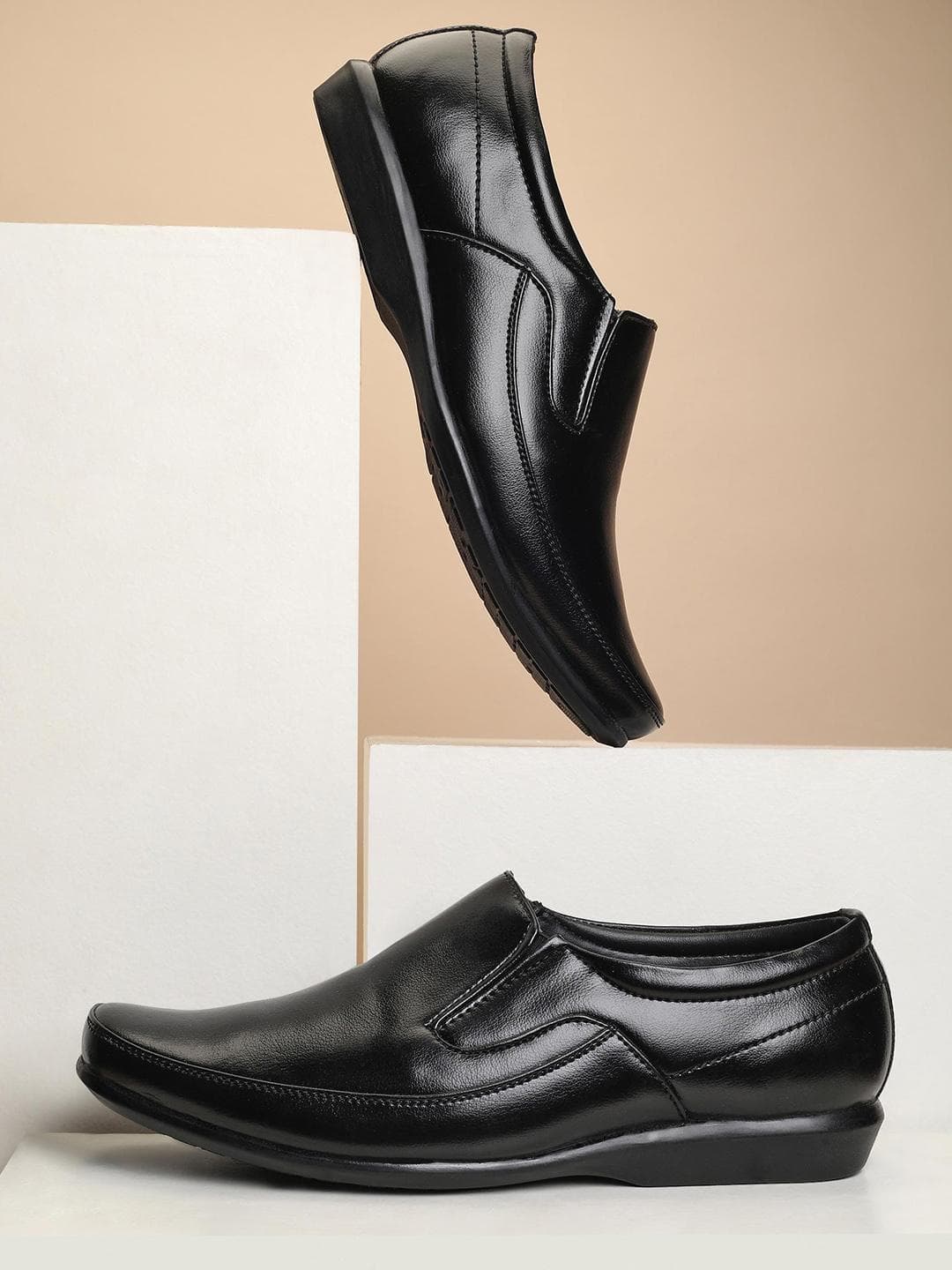 Paragon Men Formal Slip On Shoes