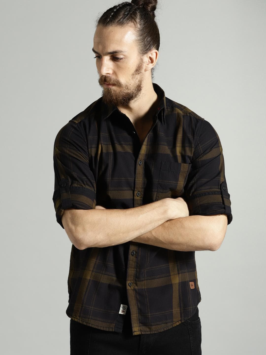 Roadster Men Black & Olive Brown Checked Pure Cotton Casual Shirt