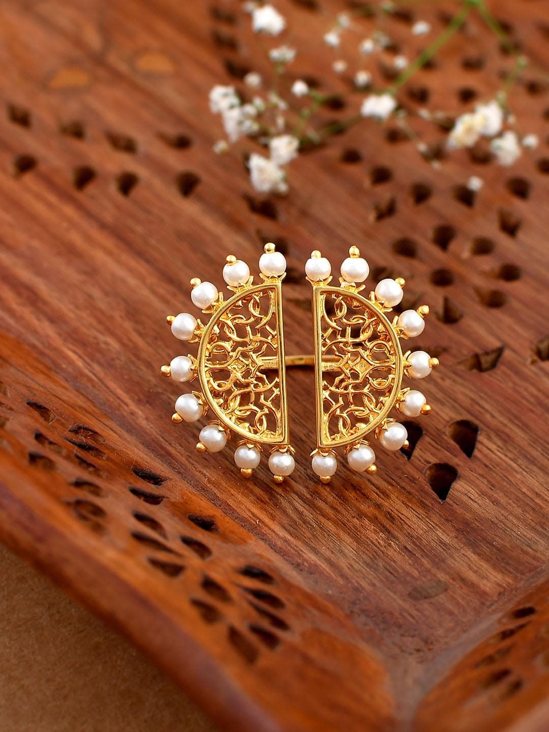 Nazakat Afreen Statement Open Ring
