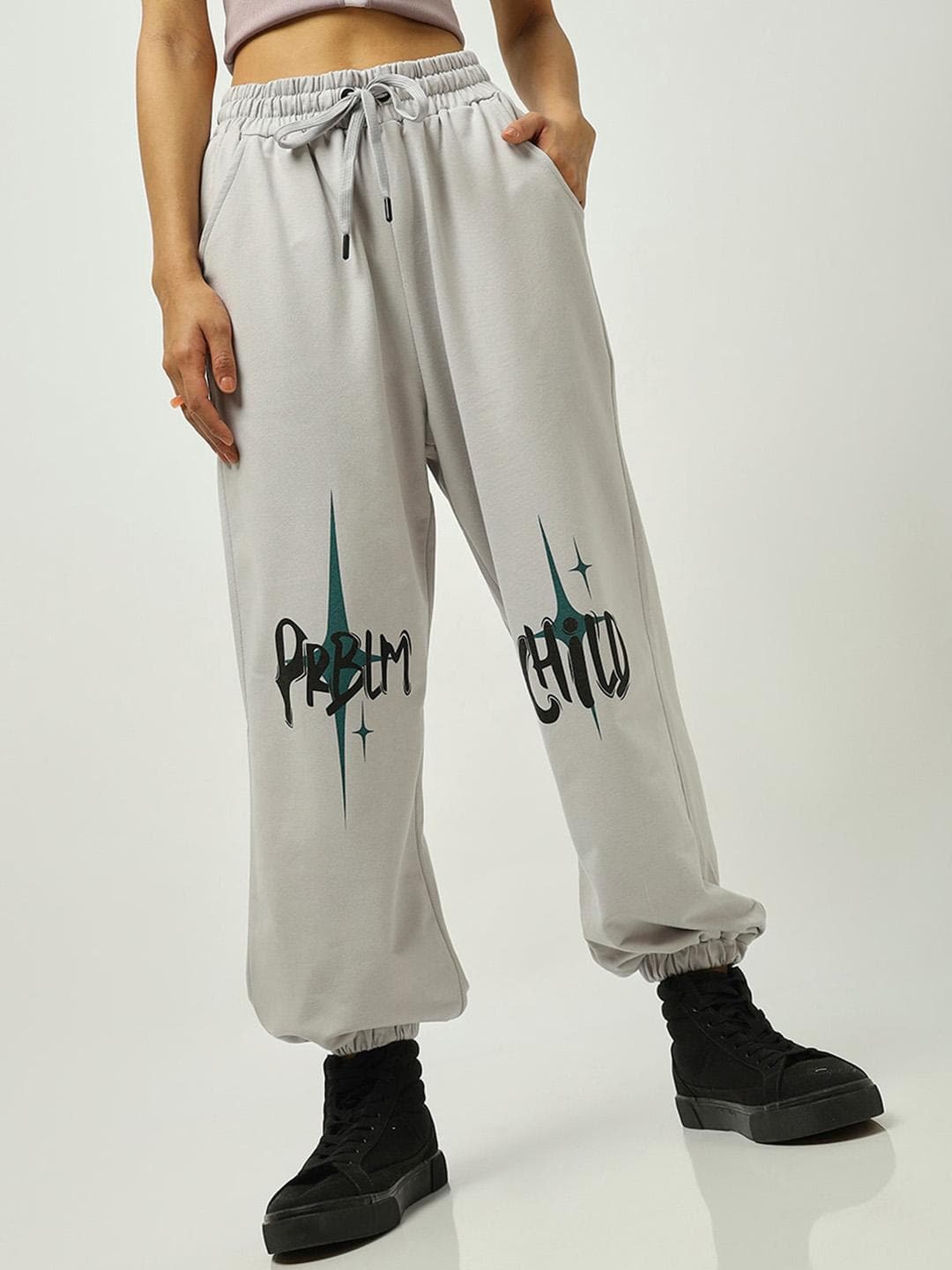 Bewakoof Women Printed Relaxed-Fit Mid-Rise Joggers