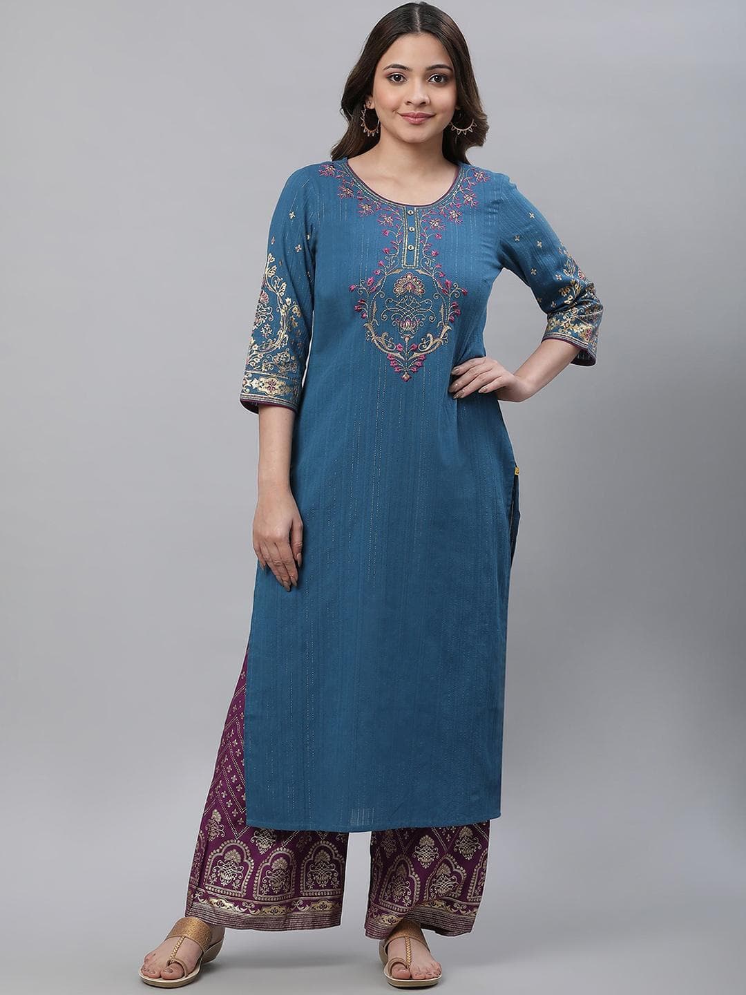 AURELIA Floral Printed Thread Work Round Neck Straight Kurta