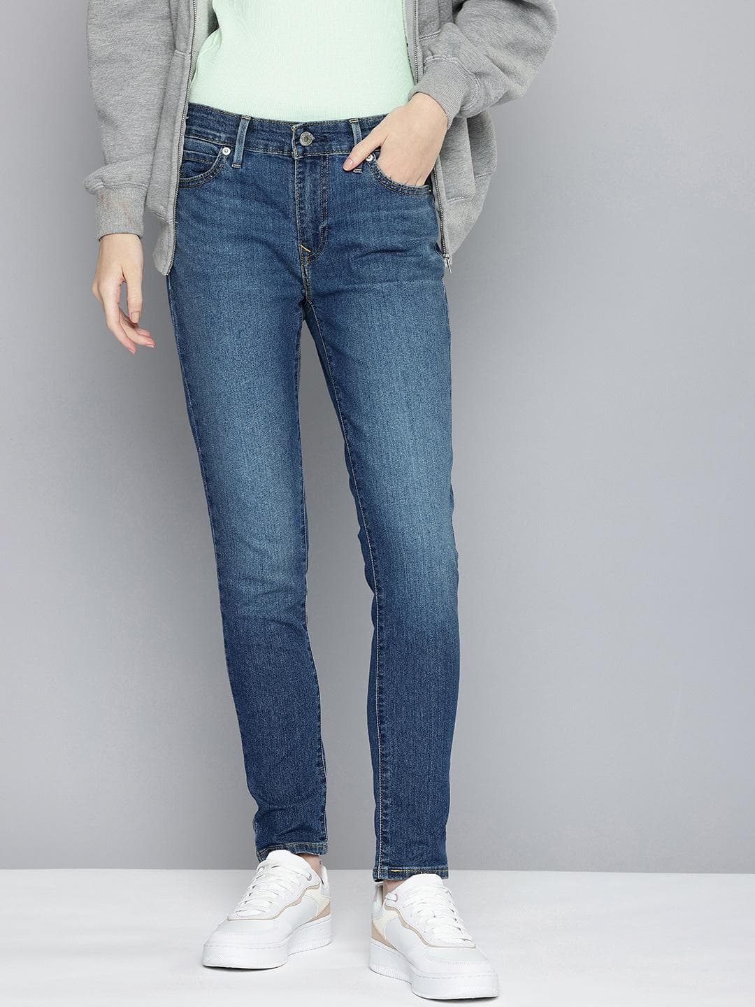 Levis Women's 711 Blue Skinny Fit Mid Rise Jeans