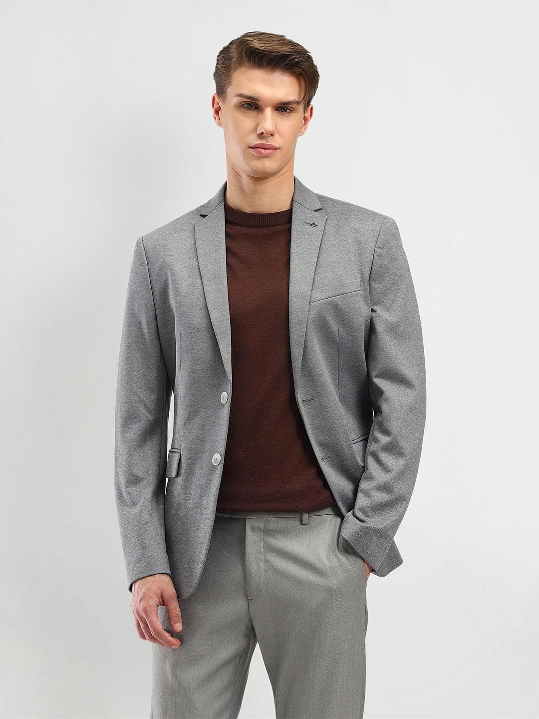 Arrow Men Slim-Fit Notched Lapel Long Sleeves Single Breasted Blazer
