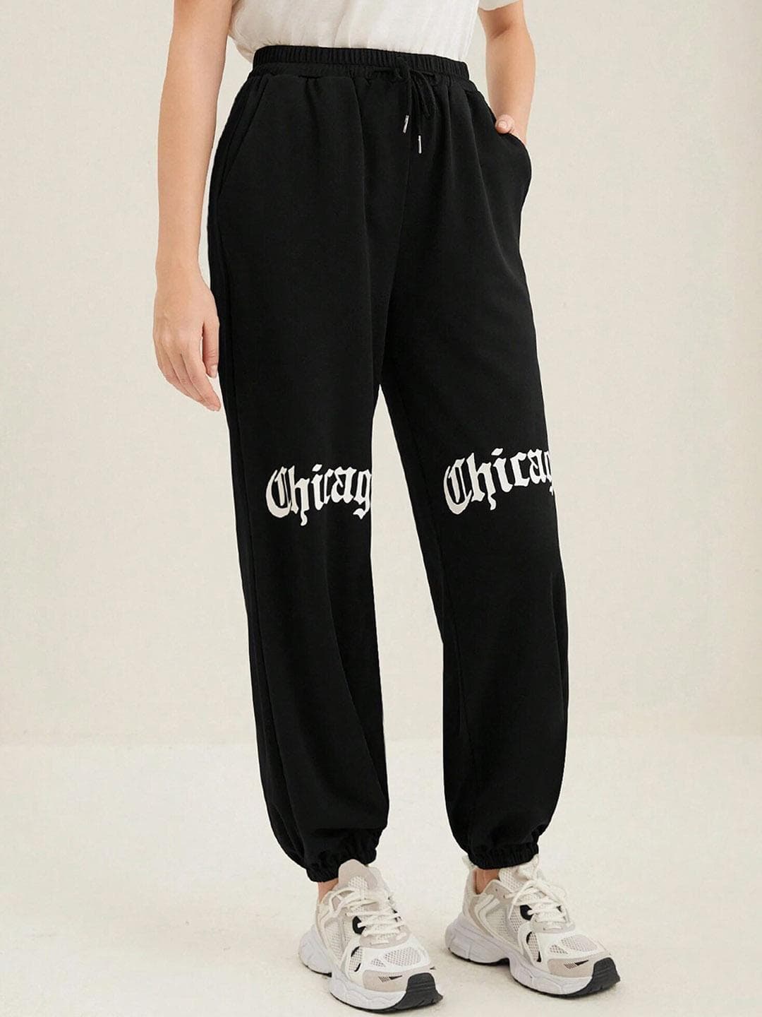 TABADTOD Women Relaxed Loose Fit Mid-Rise Joggers Trousers