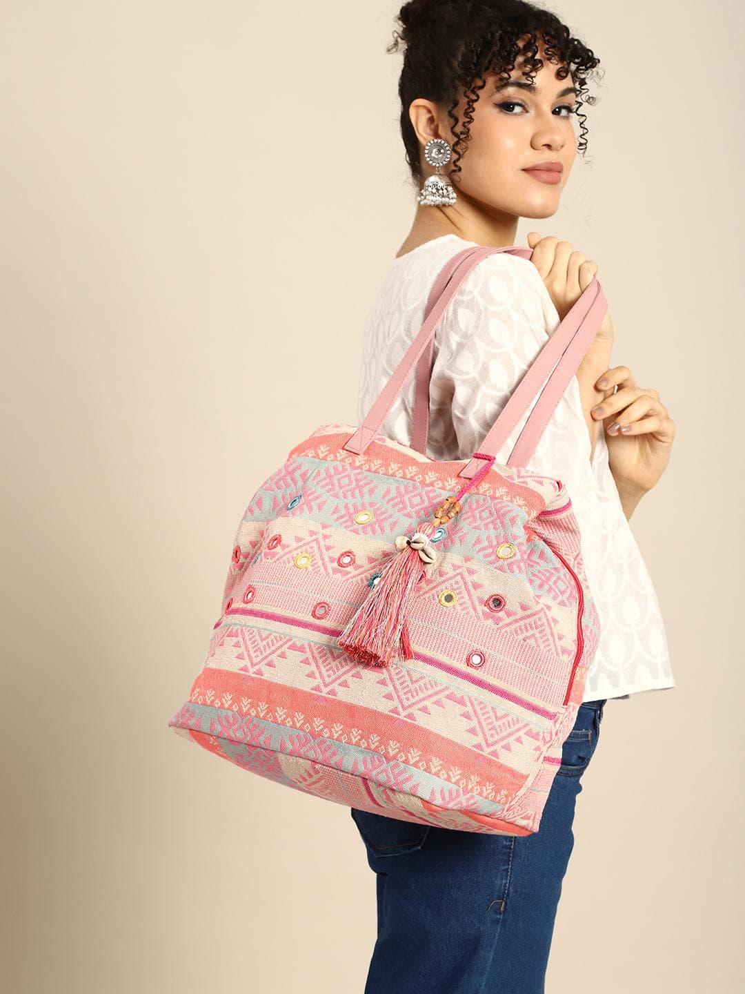 Anouk Geometric Swagger Handheld Bag