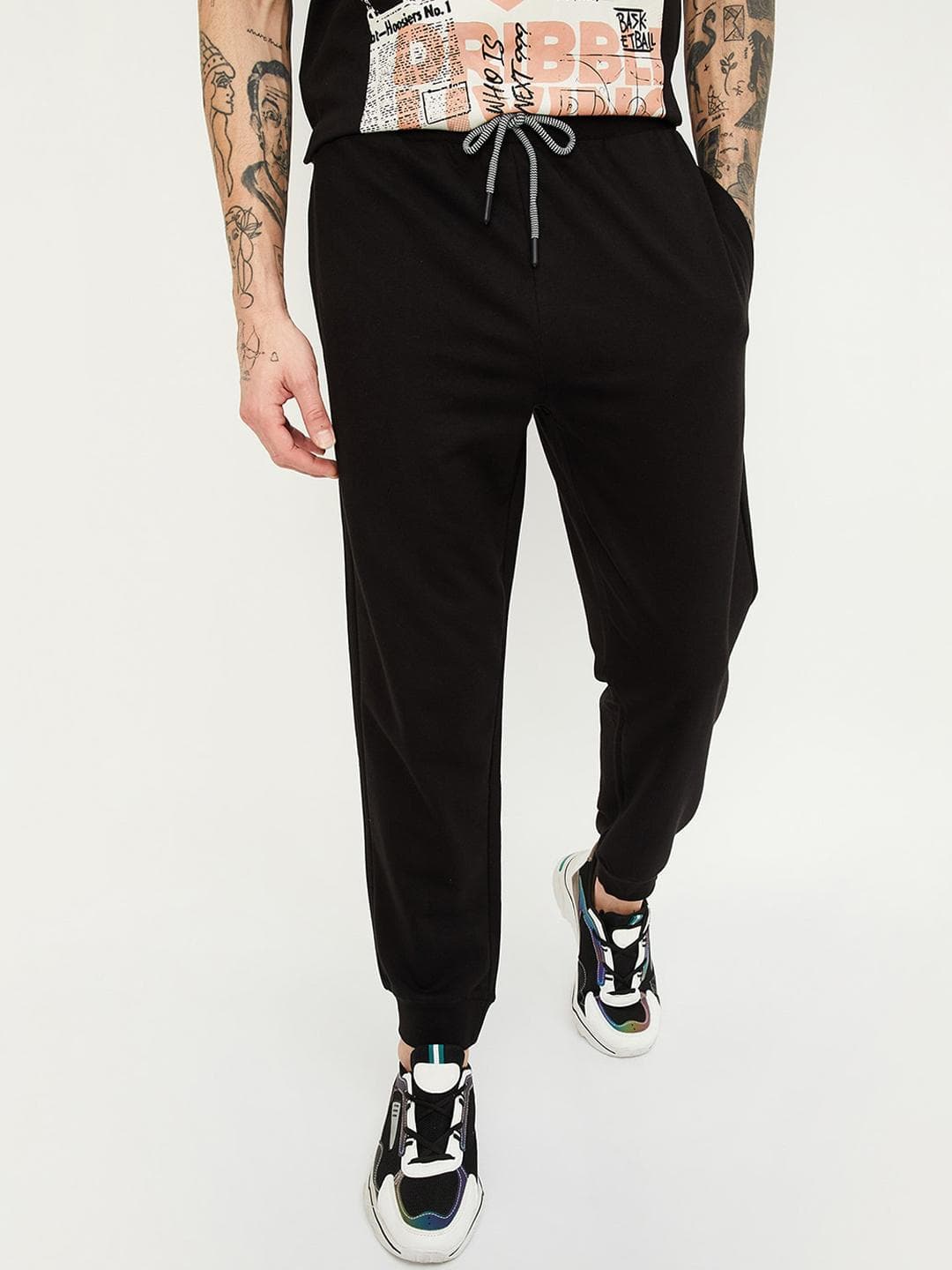 max Men Mid-Rise Joggers