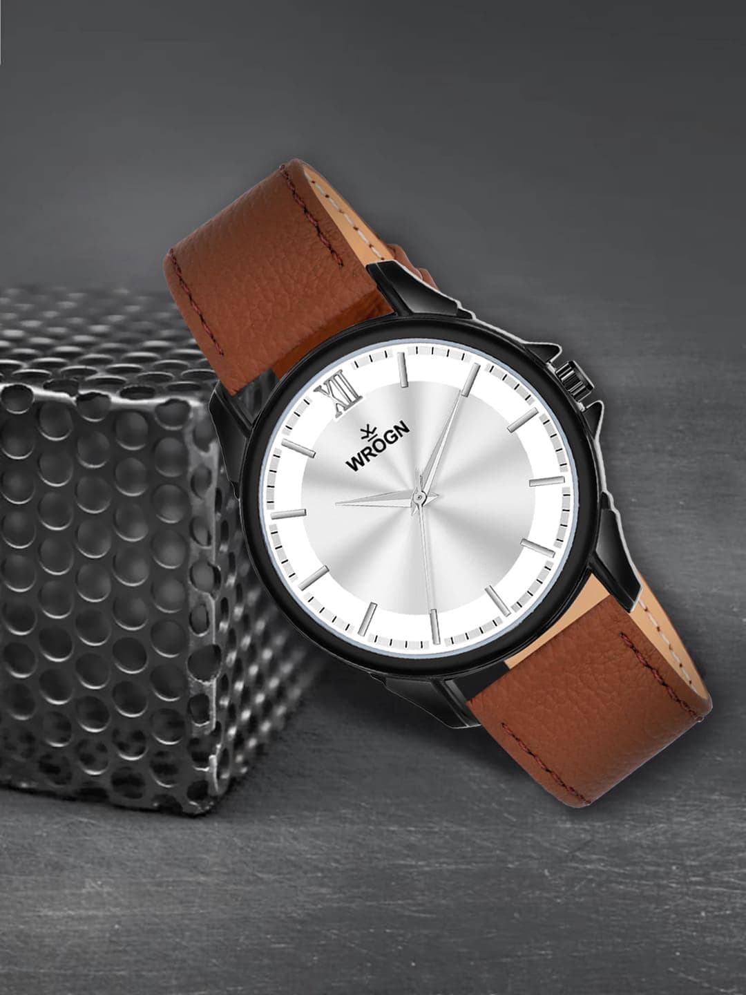WROGN Men Textured Dial & Leather Style Straps Analogue Watch HOBWRG-24-0438