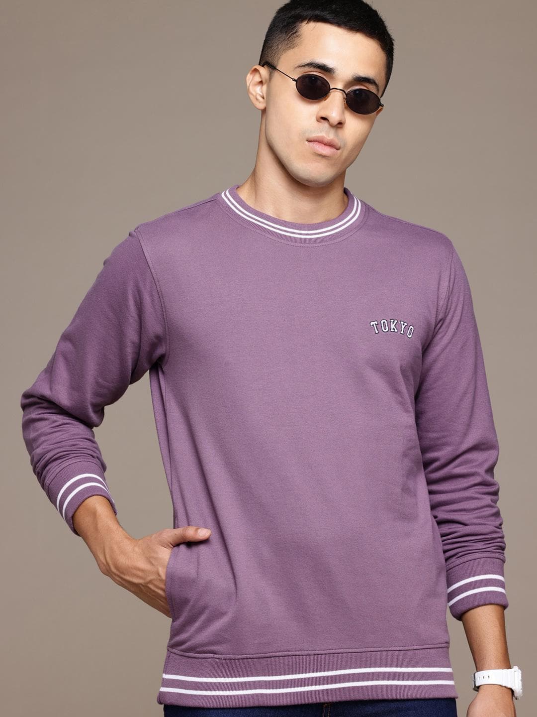 The Roadster Lifestyle Co. Solid Sweatshirt