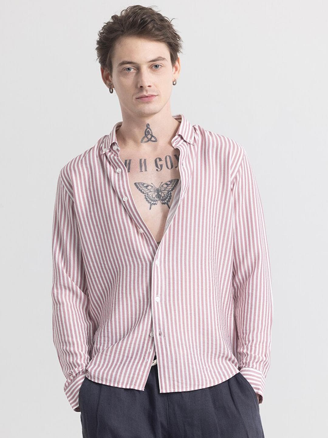 Snitch Mauve Colour & White Striped Classic Slim Fit Opaque Casual Shirt