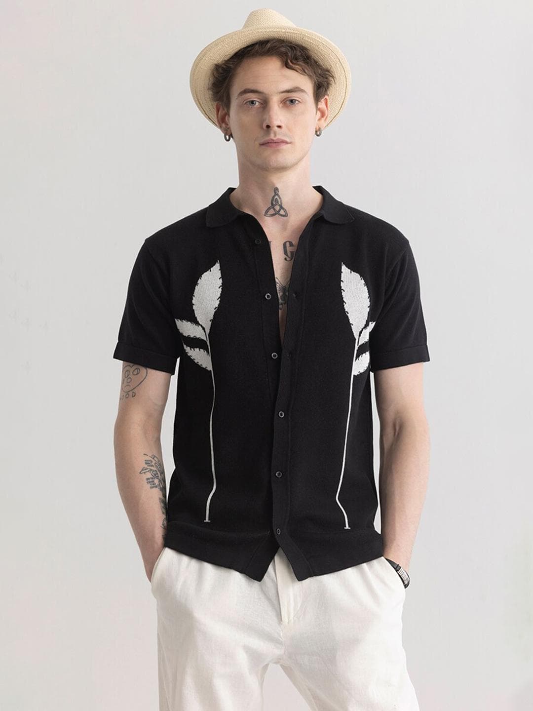 Snitch Slim Fit Spread Collar Short Sleeves Casual Shirt