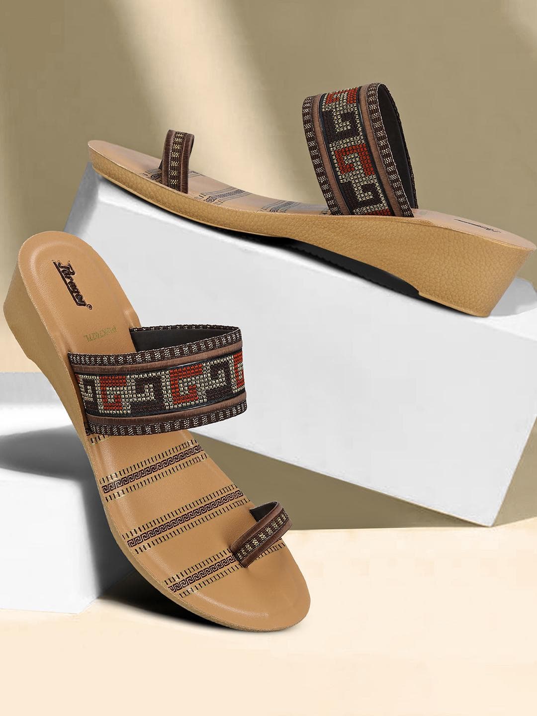 Paragon Women Printed Wedge Heel Sandals