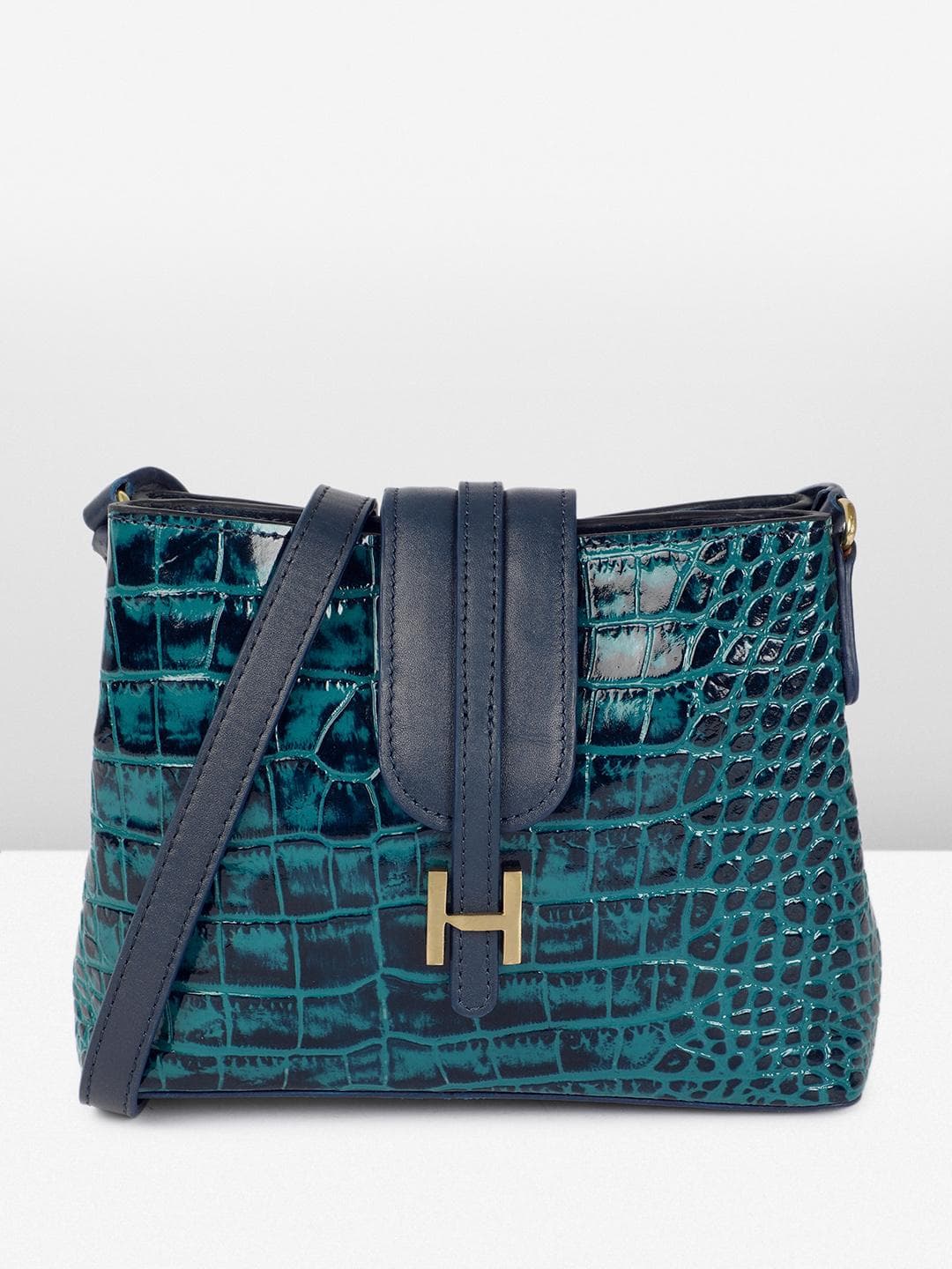 Hidesign SILVIA Textured Patent Leather Sling Bag