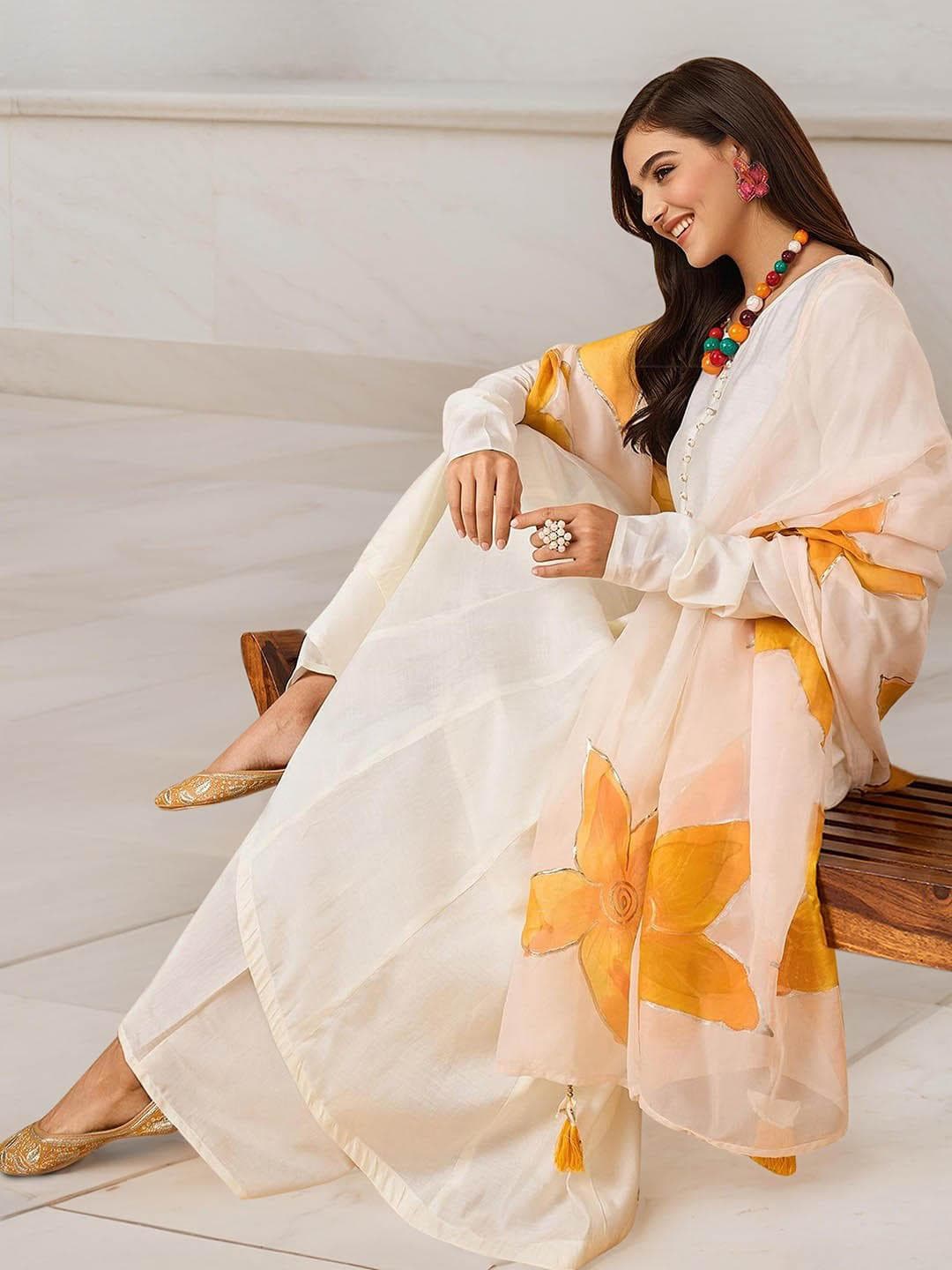 Ishin Round Neck Asymmetric Anarkali Kurta With Trousers & Dupatta