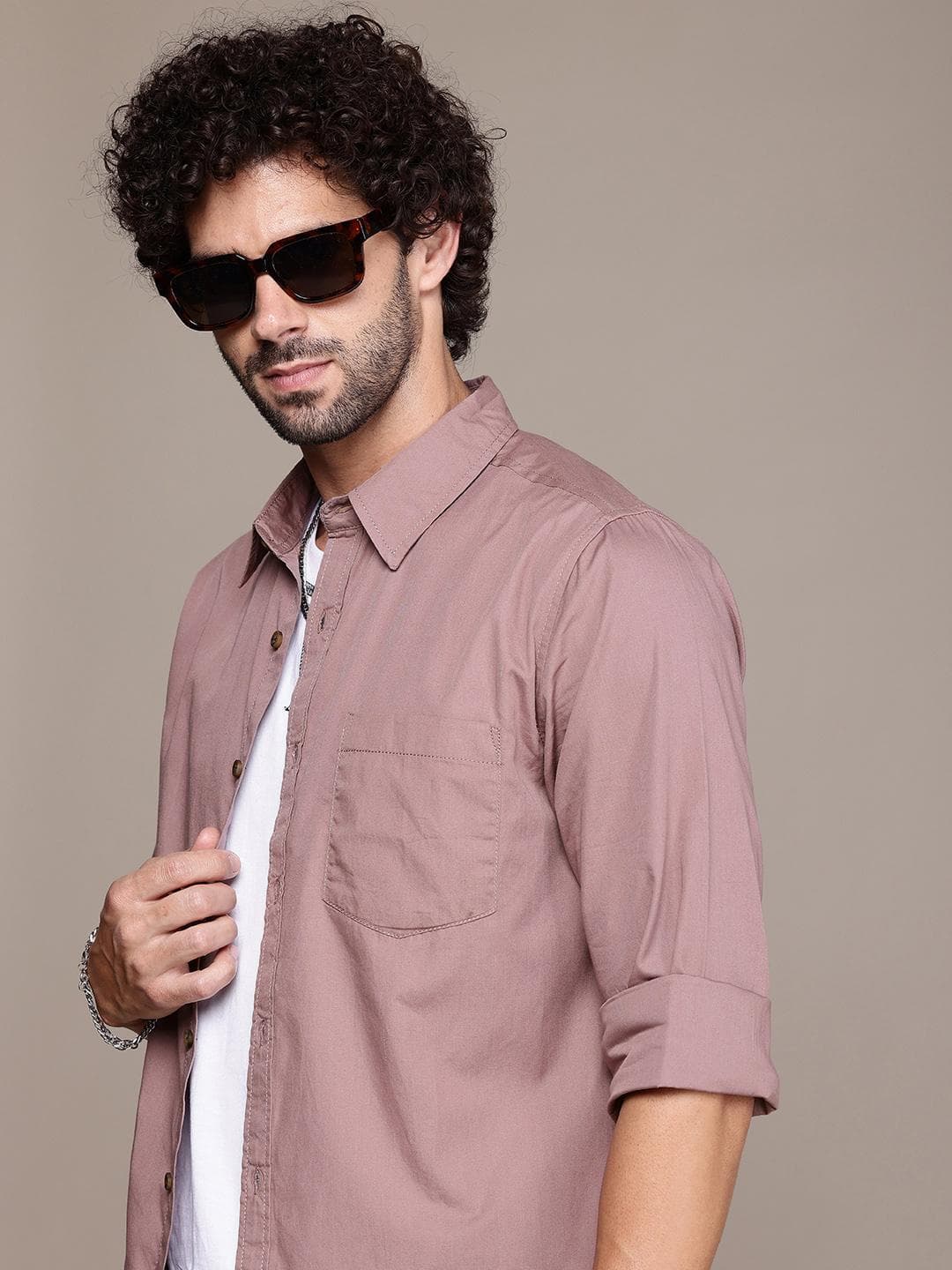 The Roadster Lifestyle Co. Solid Pure Cotton Casual Shirt