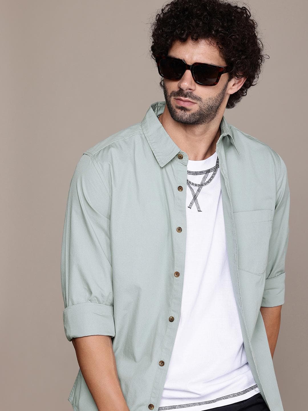 The Roadster Lifestyle Co. Solid Pure Cotton Casual Shirt
