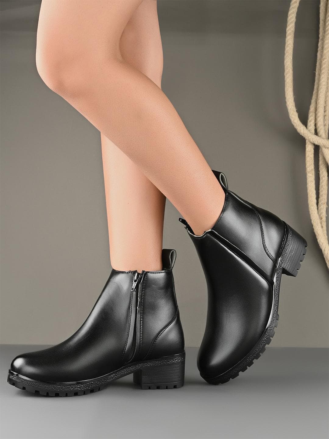Layasa Women Mid-Top Block Heel Chelsea Boots