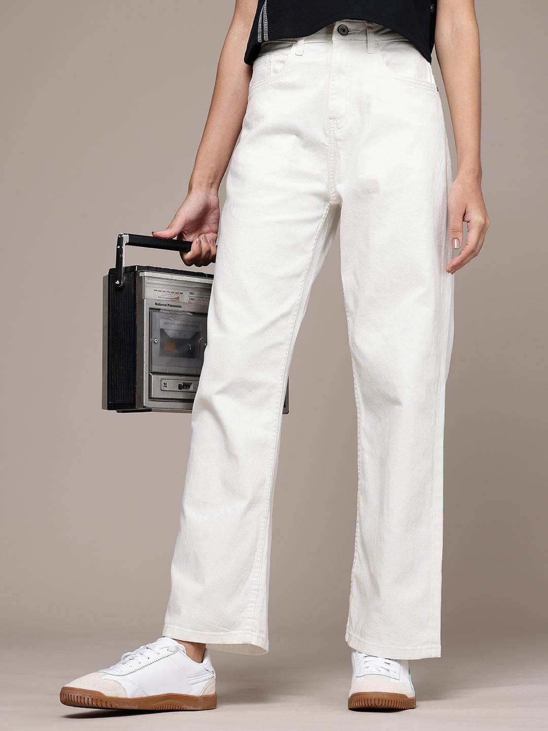 The Roadster Life Co. Women Straight Fit High-Rise Stretchable Jeans