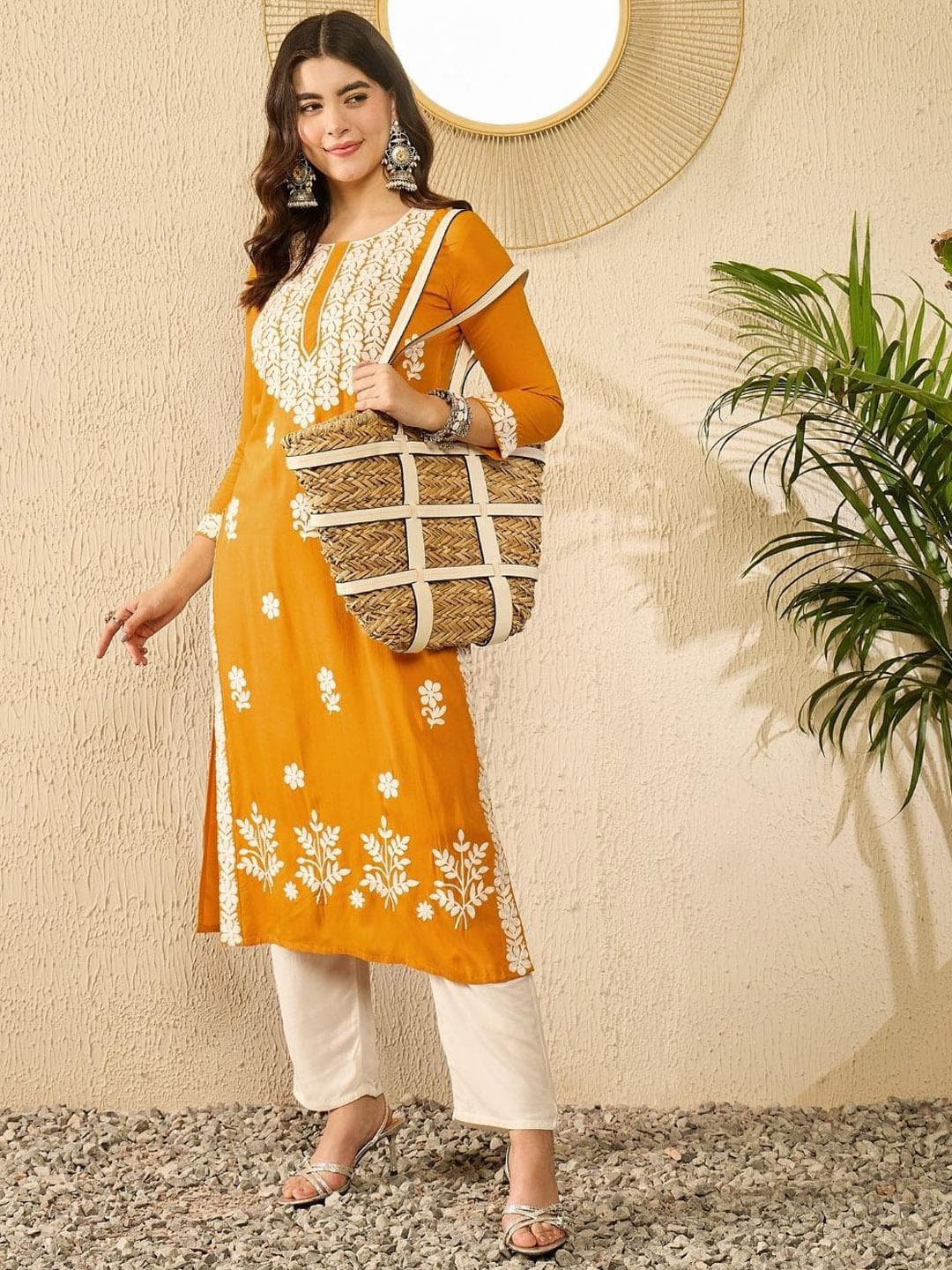 AHIKA Floral Embroidered Round Neck Thread Work Straight Kurta