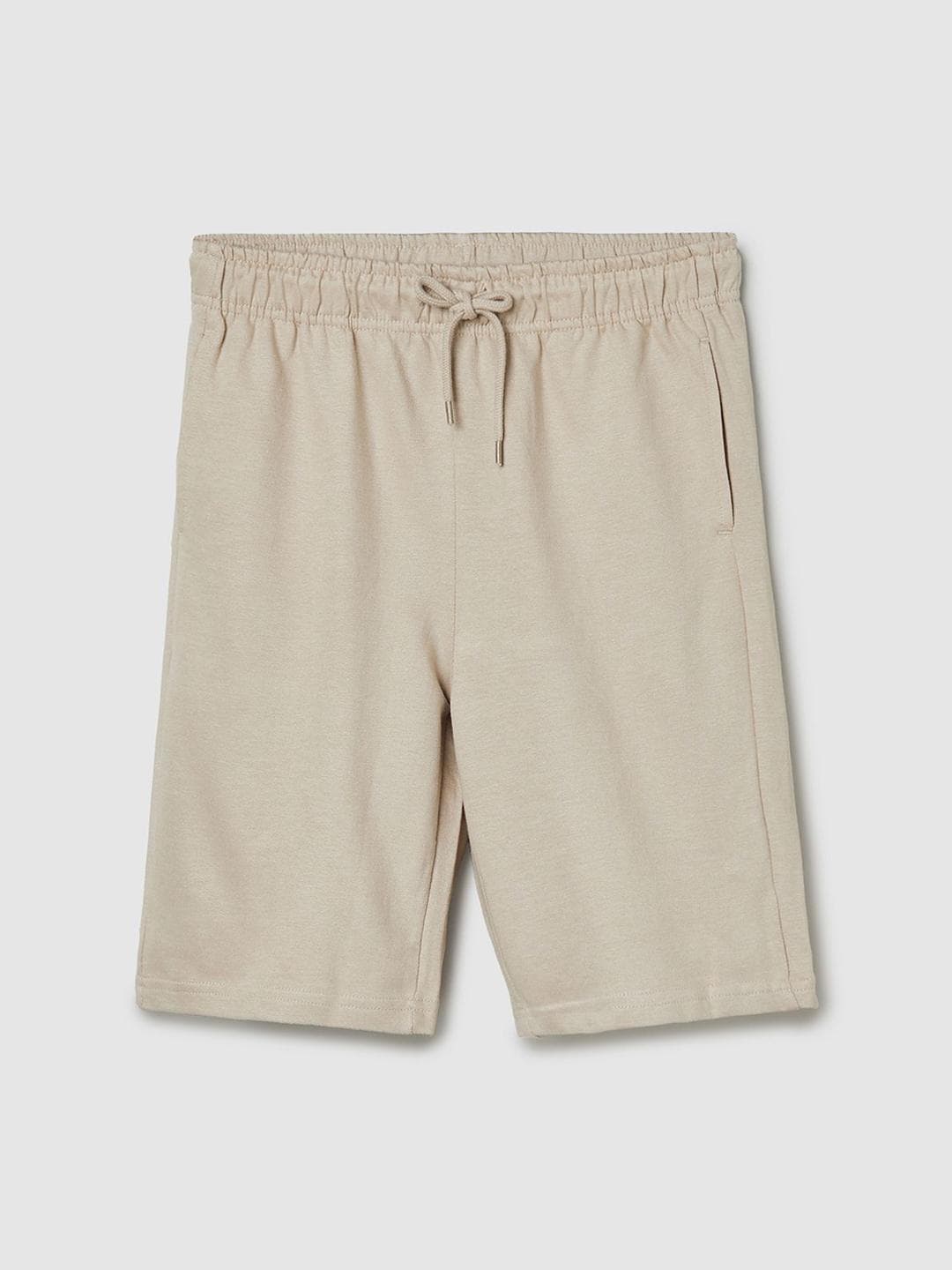 max Boys Regular Fit Mid-Rise Cotton Shorts