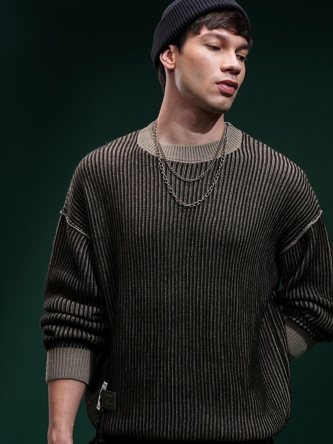 HIGHLANDER Men Embellished Round Neck Sweater