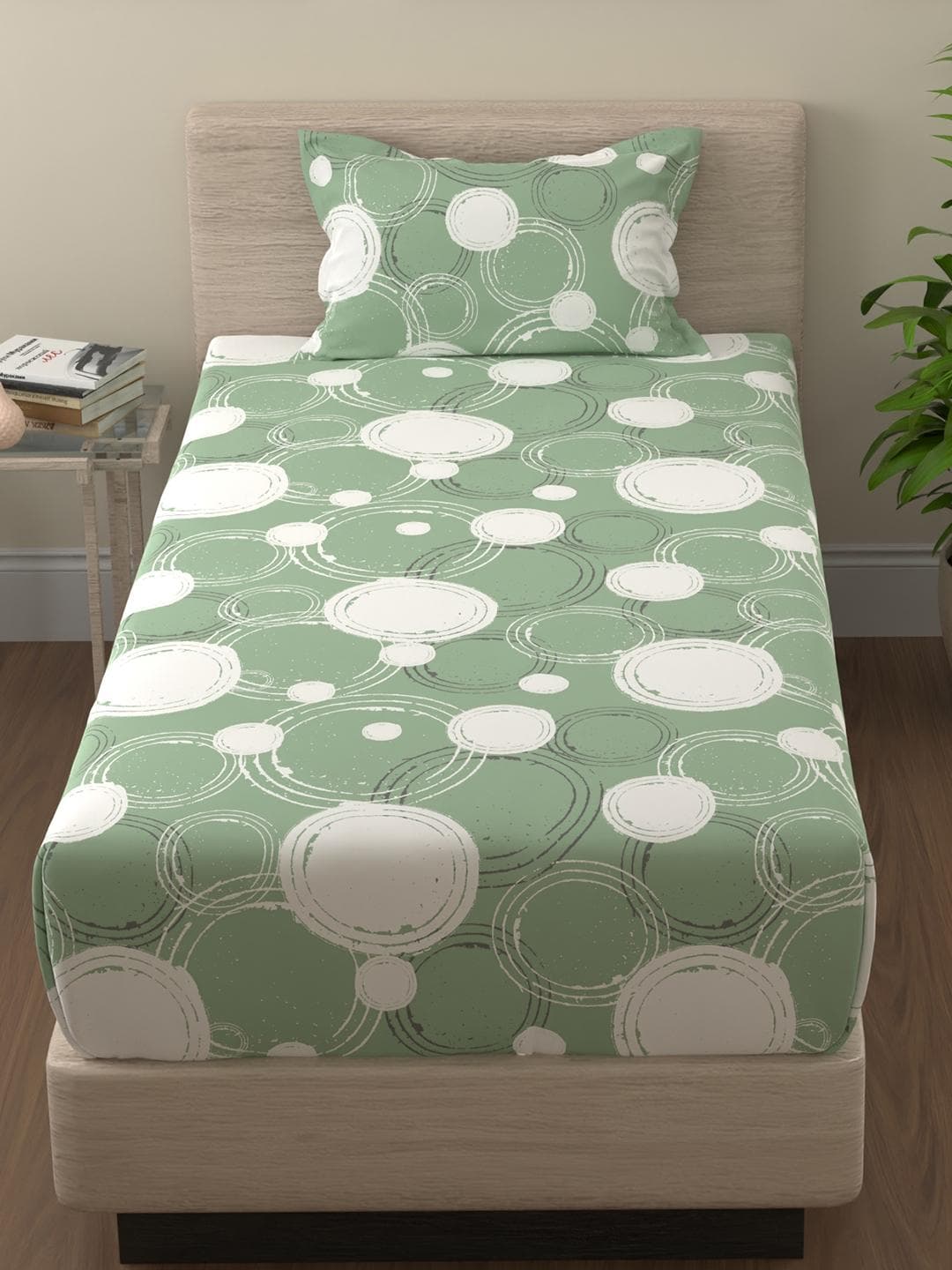 Huesland Ahmedabad Green Geometric Pure Cotton 144 TC Single Bedsheet with a Pillow Cover-87 x 93 inches