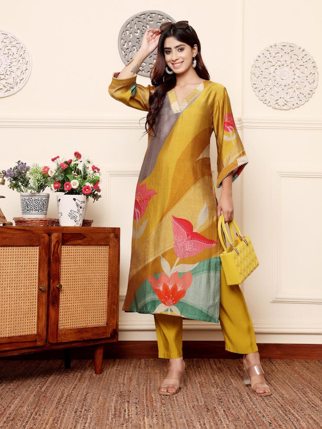 Varanga Quirky Printed V-Neck Chanderi Silk Straight Kurta With Trousers