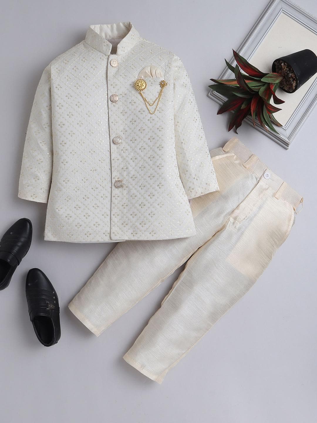 ahhaaaa Boys Ethnic Motifs Embroidered Thread Work Jacquard Dupion Silk Kurta With Trouser