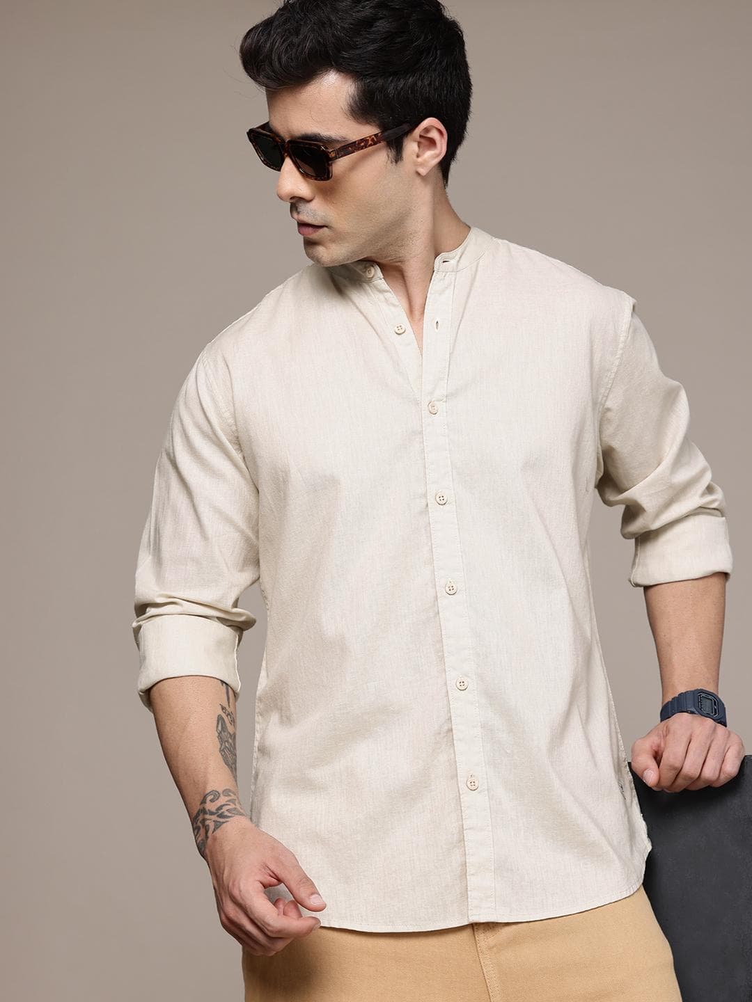 The Roadster Lifestyle Co. Solid Band Collar Casual Shirt