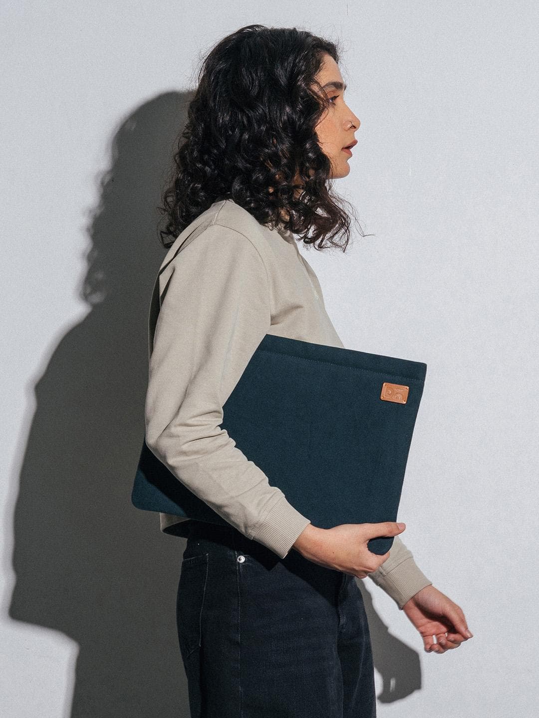 DailyObjects Unisex Skipper Sleeve Medium For MacBook Air/Pro 33.02cm (13 inch)