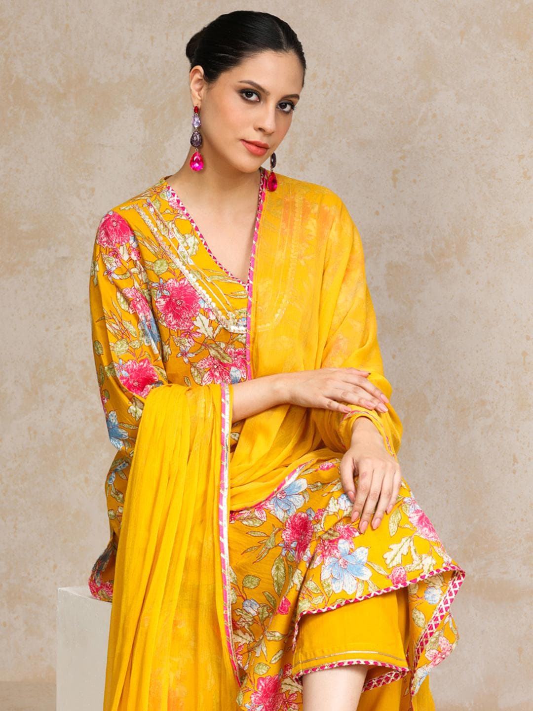 Varanga Women Ethnic Motifs Printed Regular Beads and Stones Pure Cotton Kurta with Trousers & With Dupatta