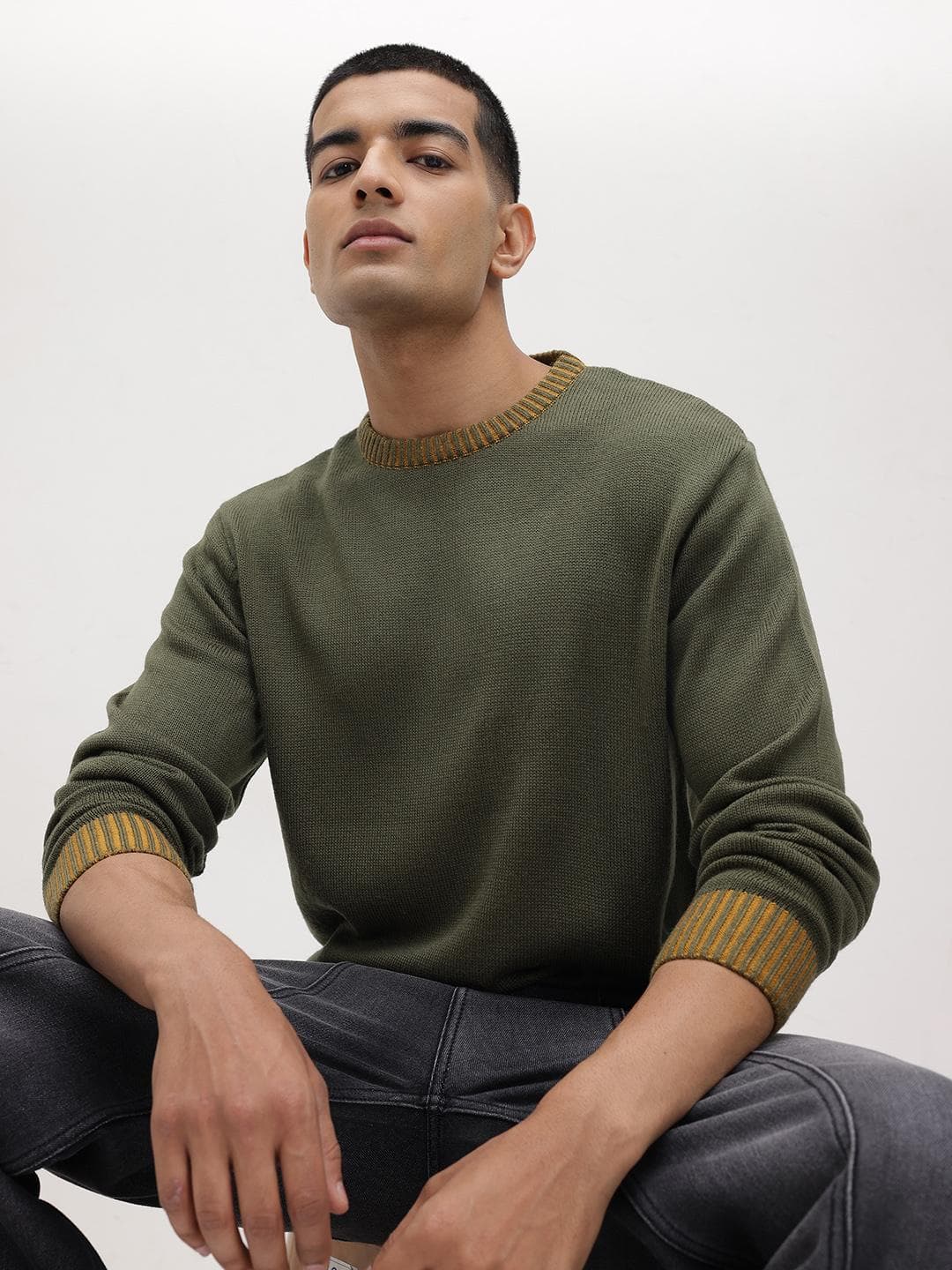 The Roadster Life Co. Round-Neck Acrylic Pullover
