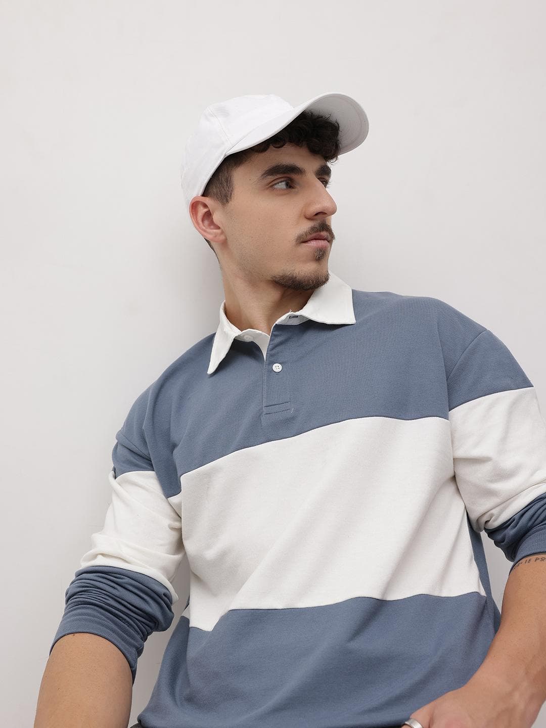 The Roadster Lifestyle Co. Men Colourblocked Polo Collar T-shirt
