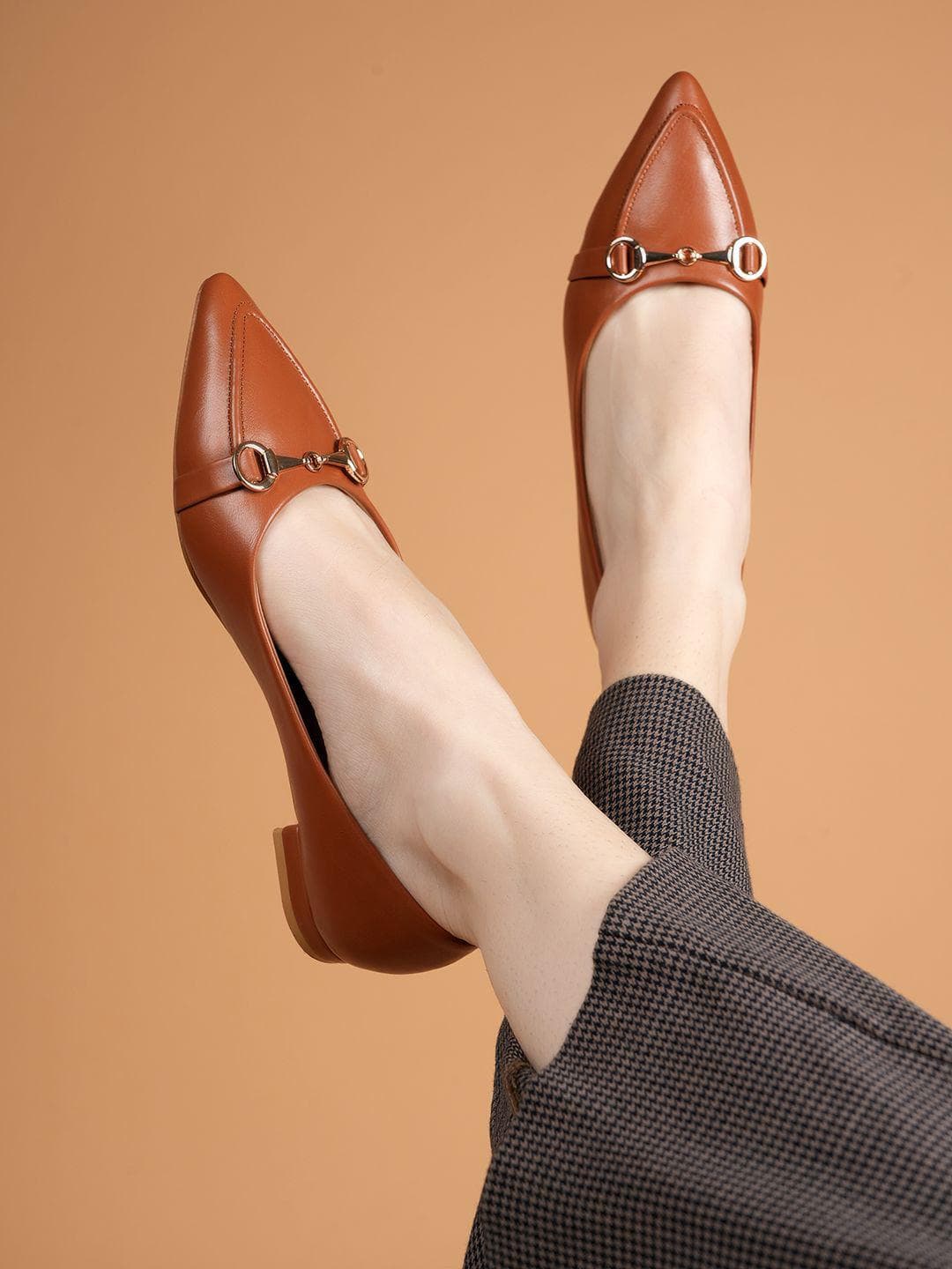 Lavie Women Pointed Toe Flats