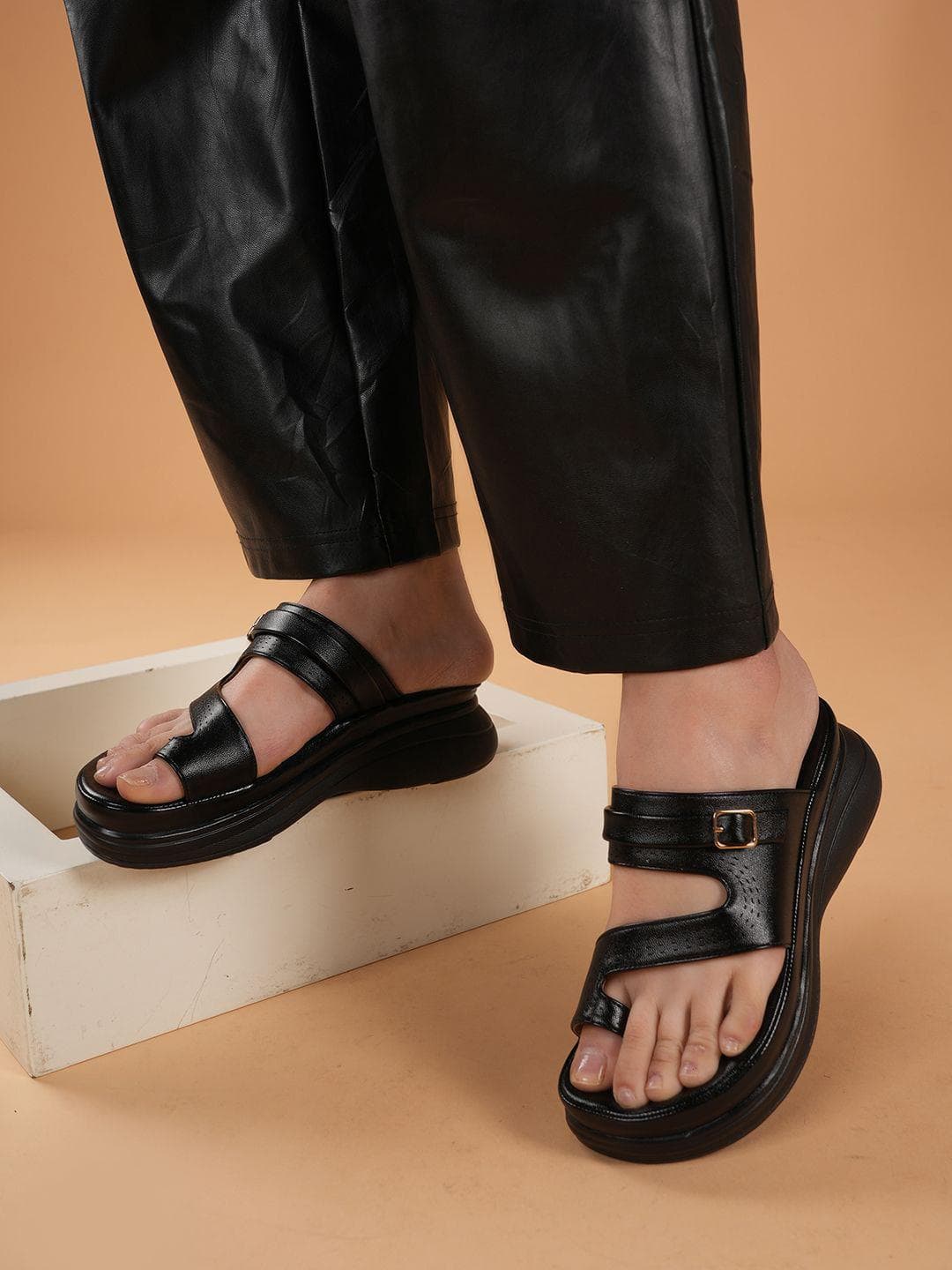 The Roadster Lifestyle Co. Women Open Toe Platform Heel Sandal
