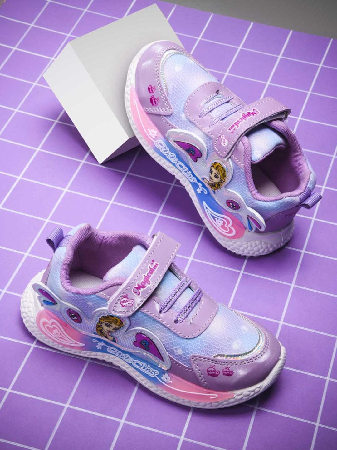Crazyly Girls Printed Sneakers