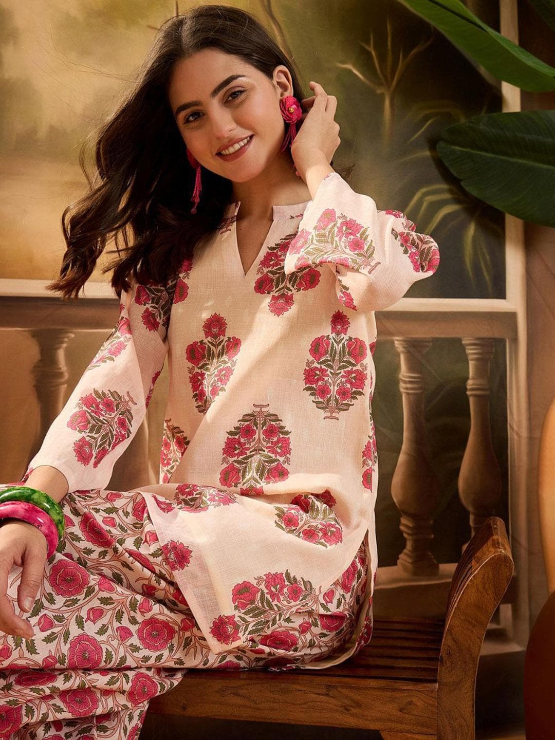 Sangria Women Linen Floral Printed Short Kurti With Farshi Salwar Set