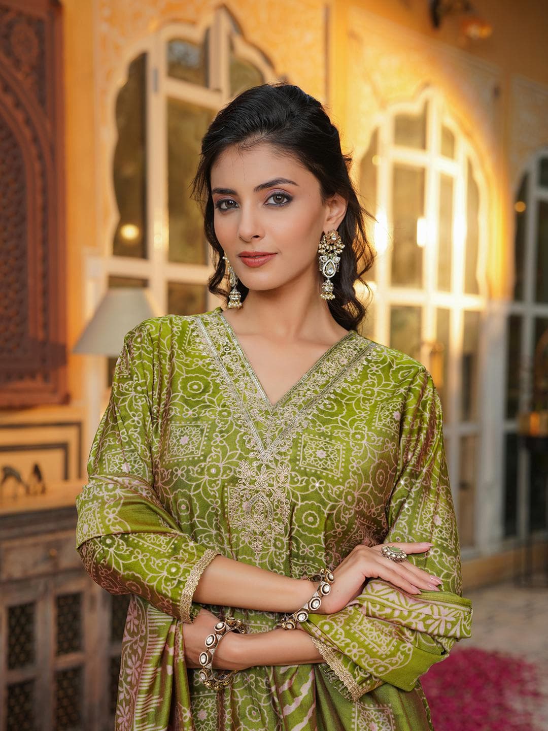 AHIKA Women Ethnic Motifs Printed Kurta with Trouser & Dupatta