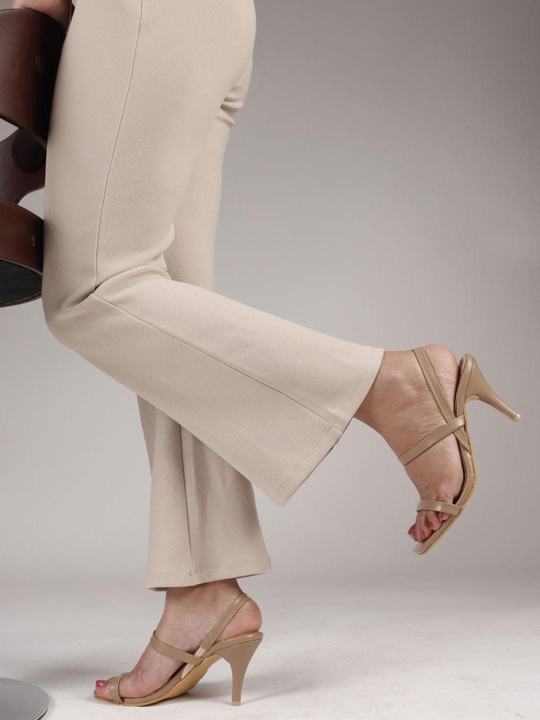 DressBerry Women Slim Heeled Sandals