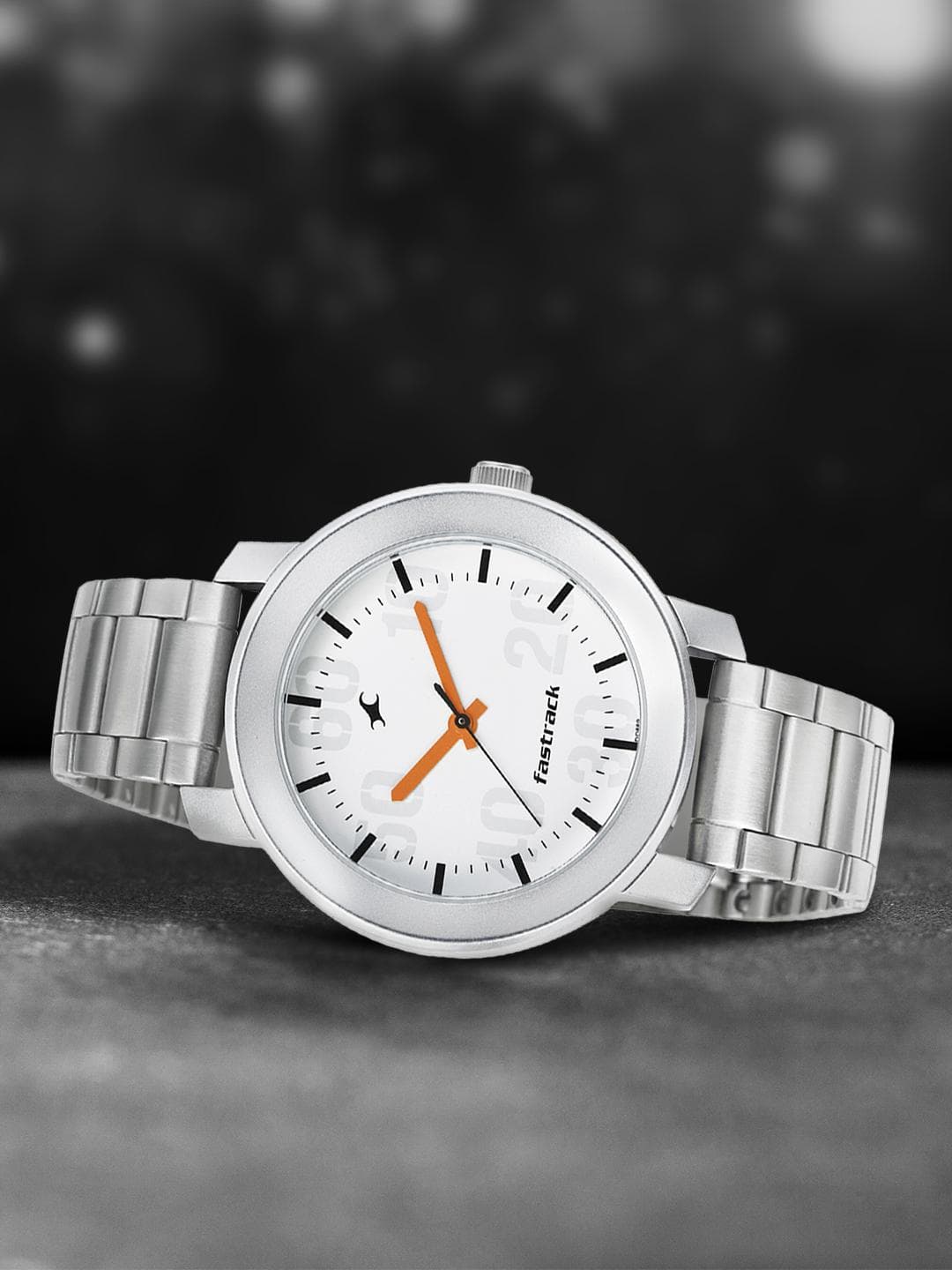 Fastrack Bare Basics Quartz Analog With White Dial Watch For Guys - Nt3121sm01