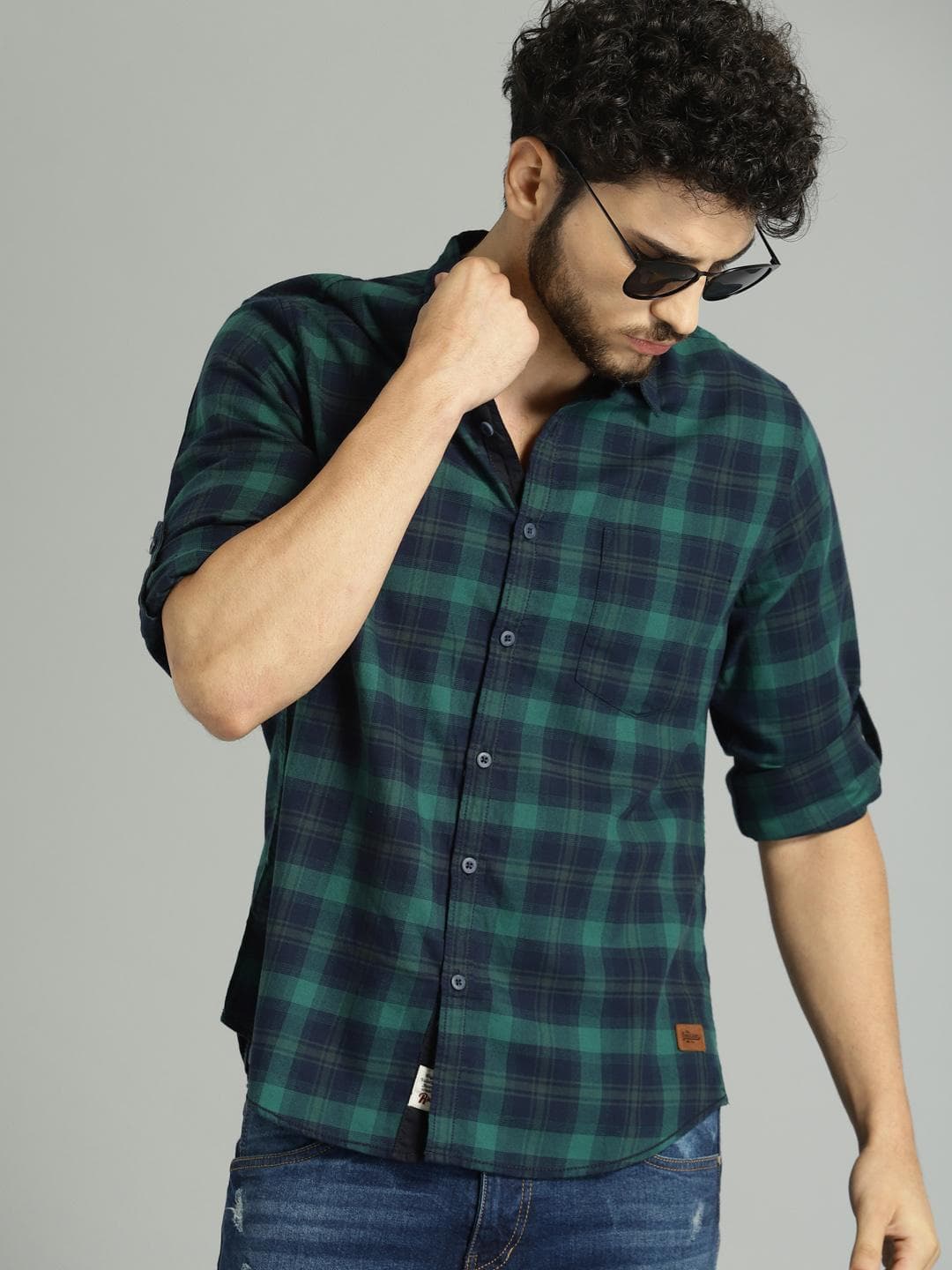 Roadster Men Green & Navy Blue Checked Casual Shirt