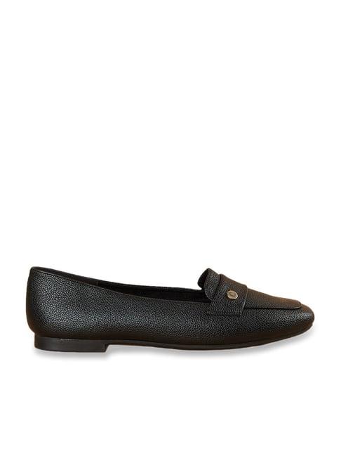 Code by Lifestyle Women's Black Loafers