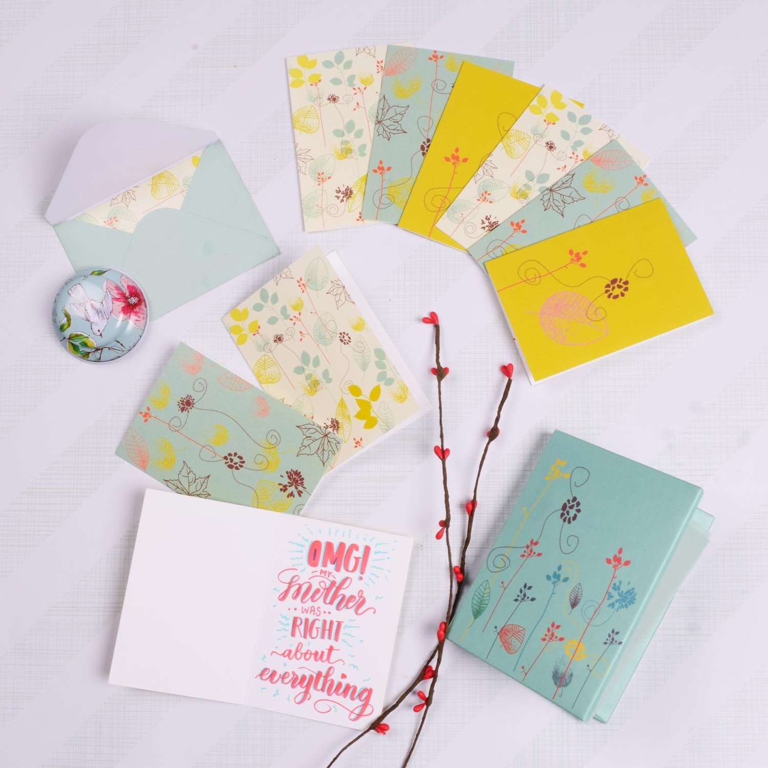 DOODLE Set of 12 Floral Blank Notecards with Envelopes | Thank You & Greeting Cards for Birthdays, Weddings & Special Occasions