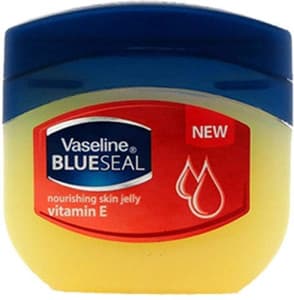 Vaseline vitamin E petroleum jelly 100ml - Price in India, Buy Vaseline vitamin E petroleum jelly 100ml Online In India, Reviews, Ratings & Features | Flipkart.com